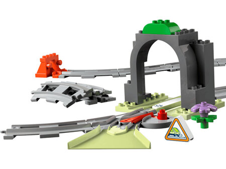 Duplo Train Tunnel and Tracks Expansion Set